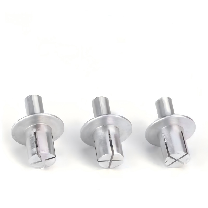 Послідовна проникаюча клепка ядра