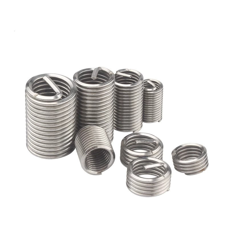 Внутрішня зовнішня різьба втулки Гвинт