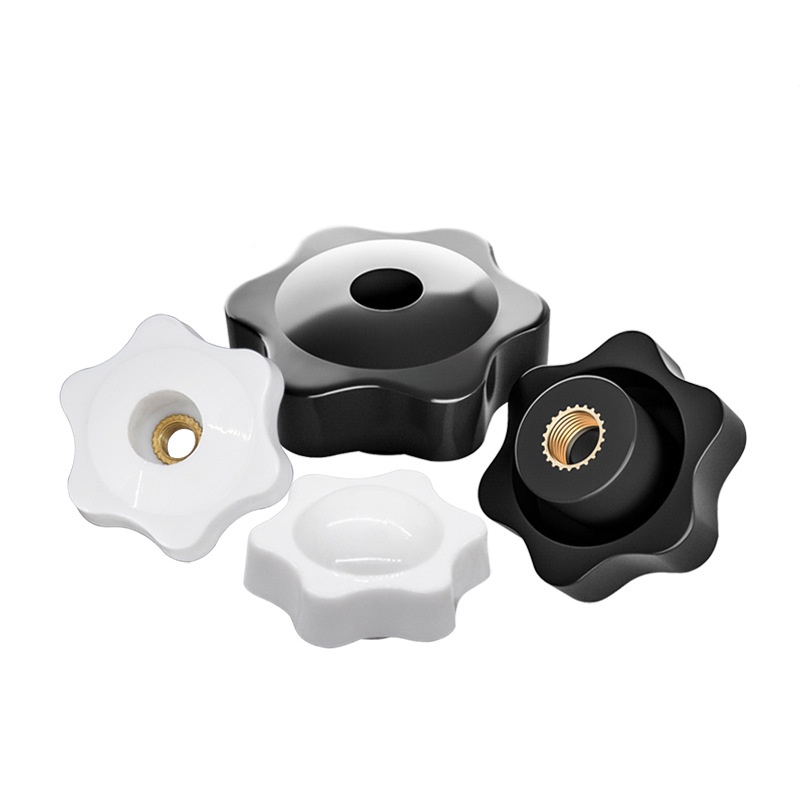 Сливова рука Затягніть горіхи