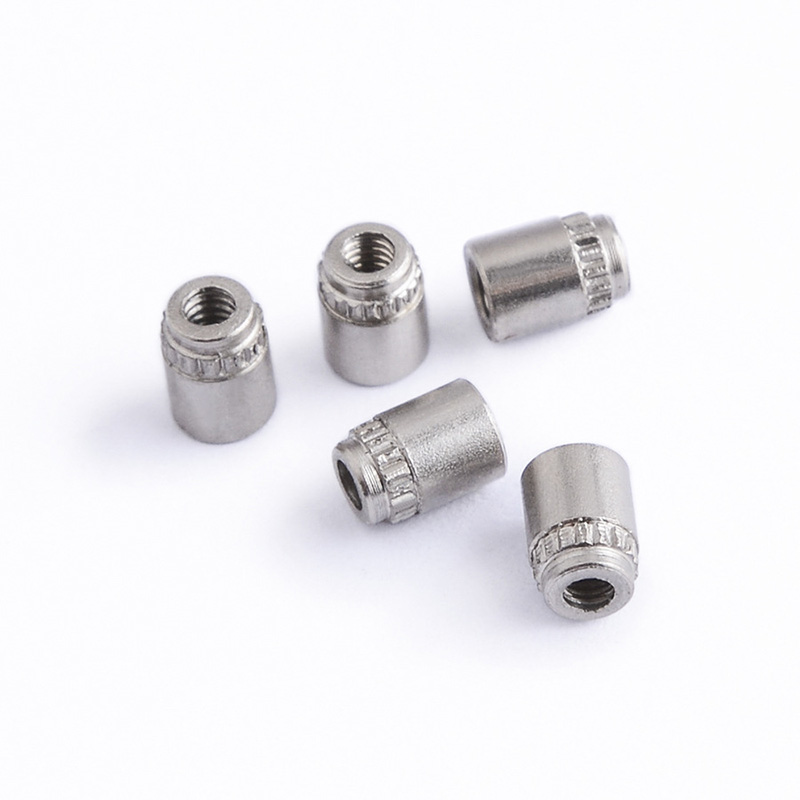 Клепана шпилька ООН для друкованої плати