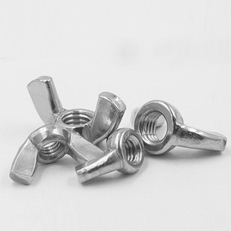 Барашкова гайка із закругленими крилами